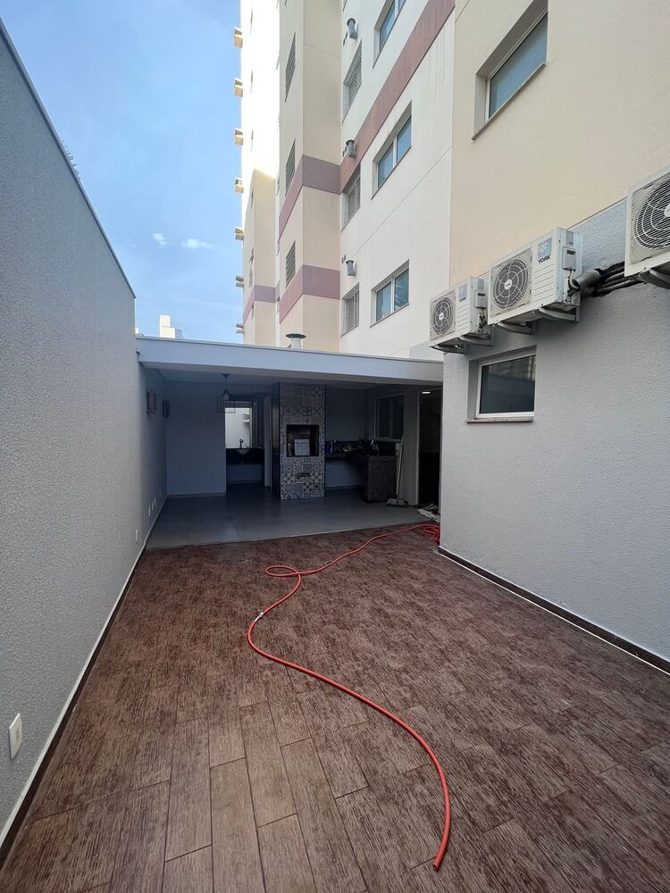 Apartamento à venda com 3 quartos, 116m² - Foto 19