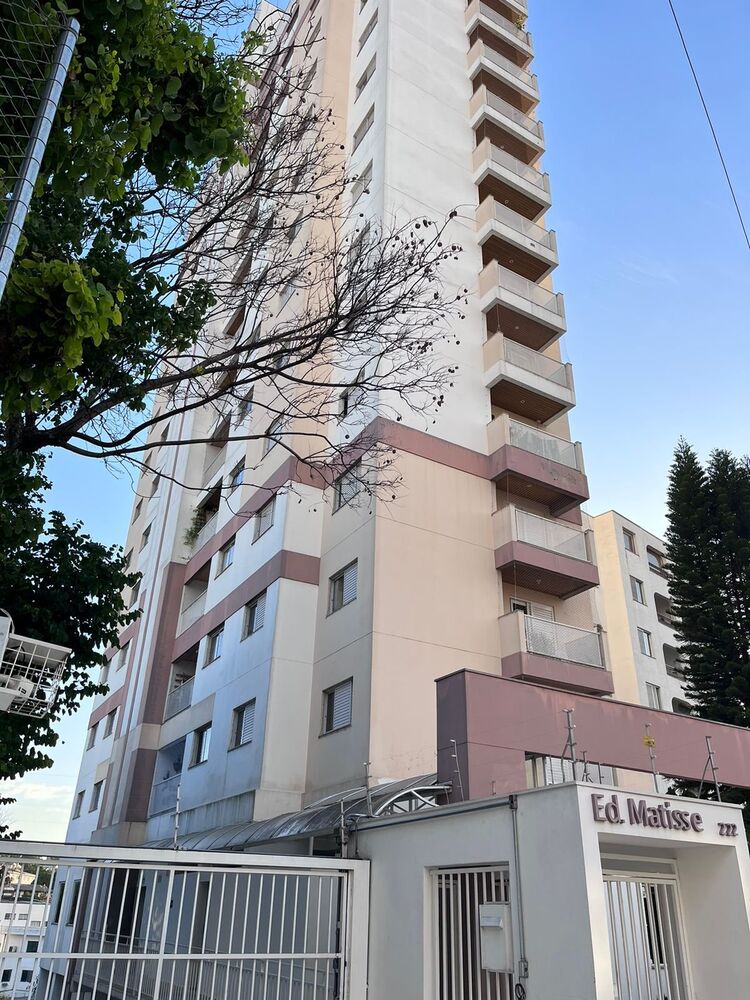 Apartamento à venda com 3 quartos, 116m² - Foto 1