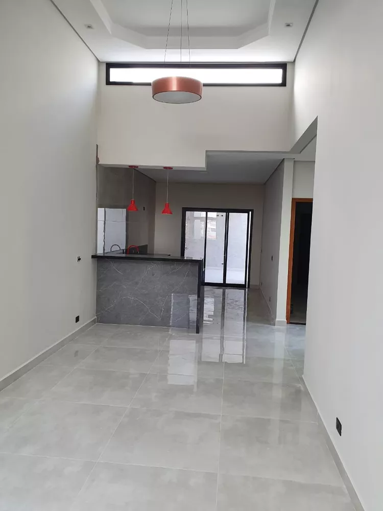 Casa à venda com 3 quartos, 120m² - Foto 4