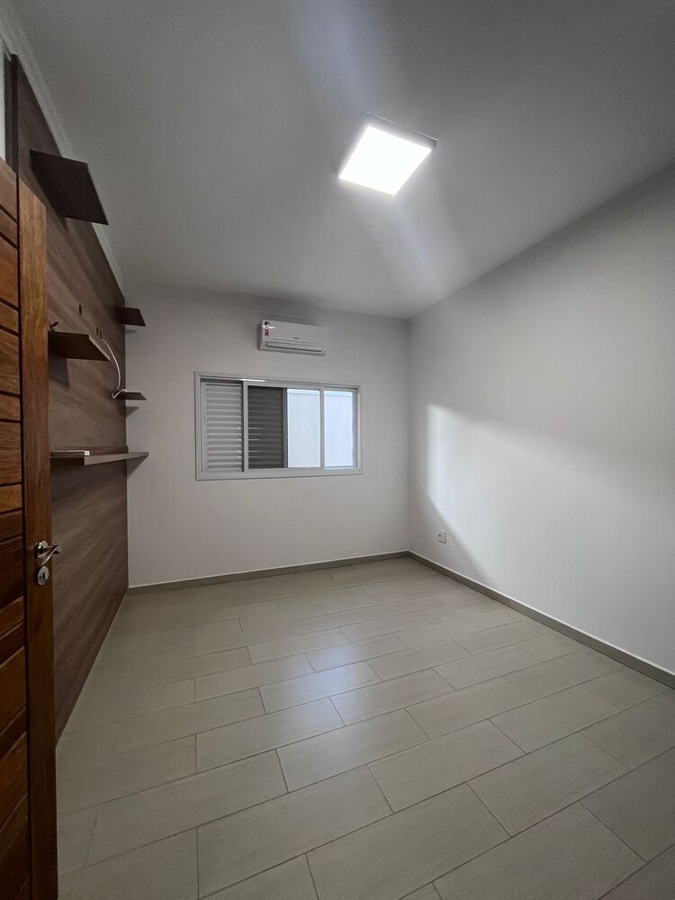 Casa, 3 quartos, 225 m² - Foto 4