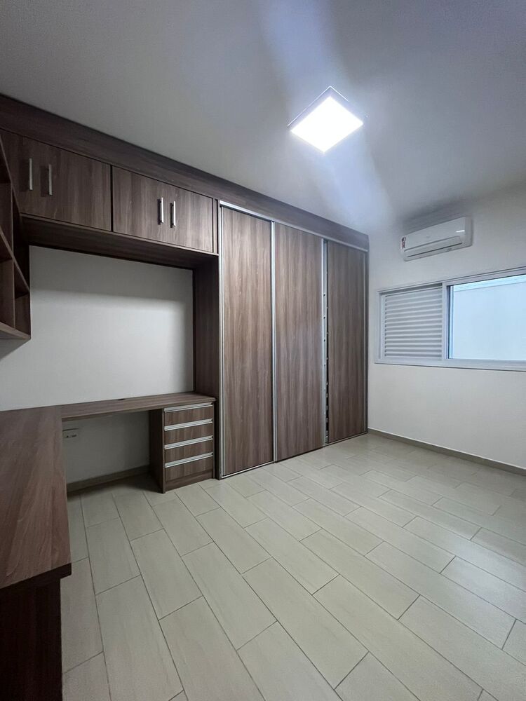 Casa, 3 quartos, 225 m² - Foto 10