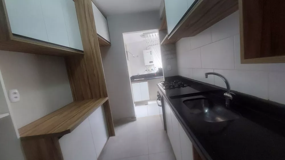 Apartamento à venda com 3 quartos, 80m² - Foto 3