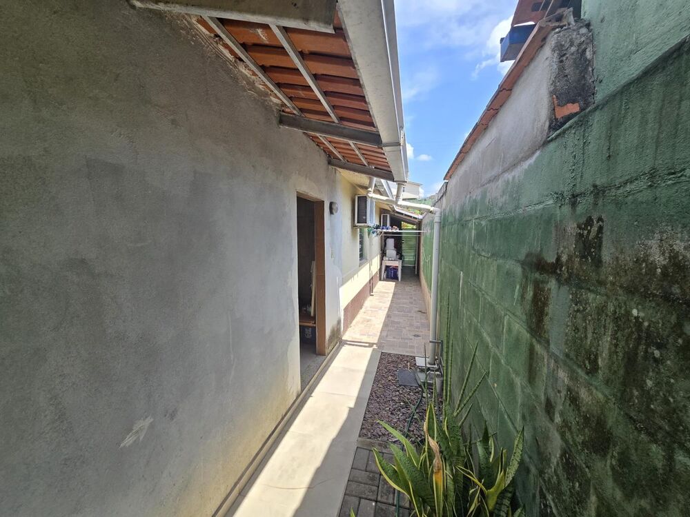 Casa de Condomínio à venda com 4 quartos, 70m² - Foto 3
