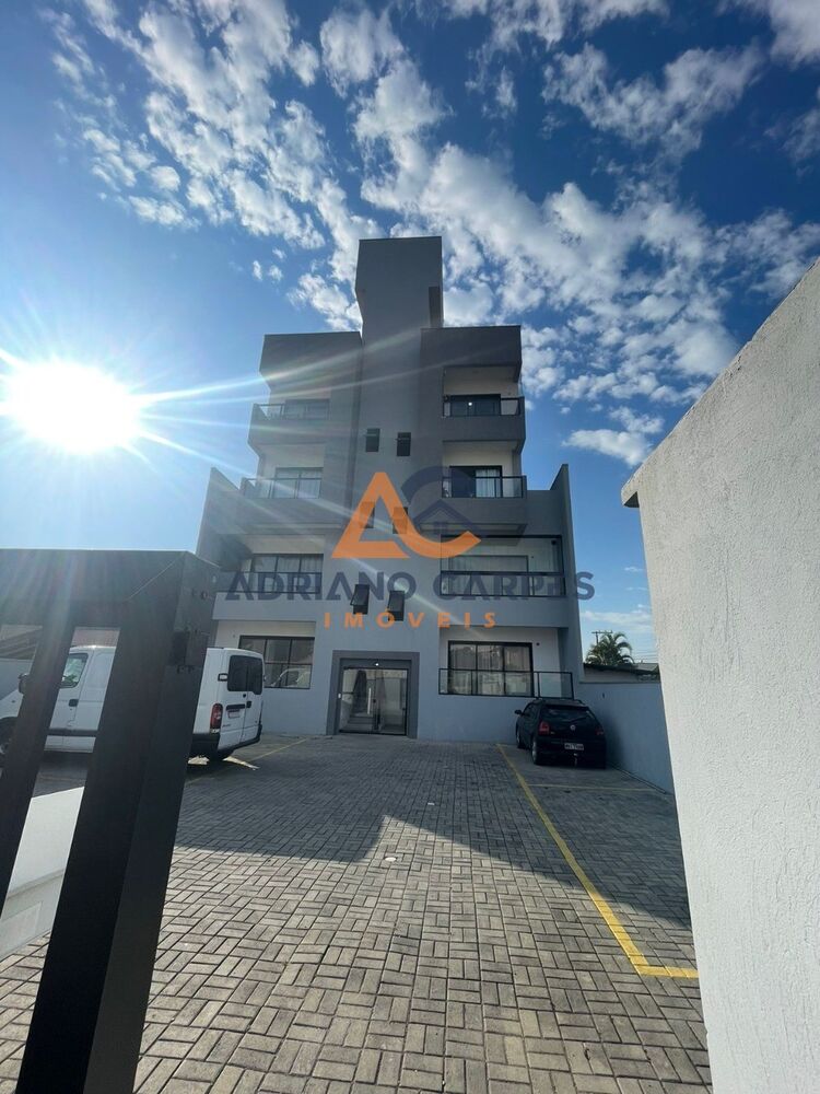 Apartamento à venda com 2 quartos, 65m² - Foto 1