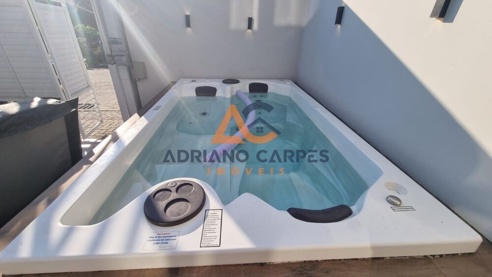 Casa, 3 quartos, 106 m² - Foto 1