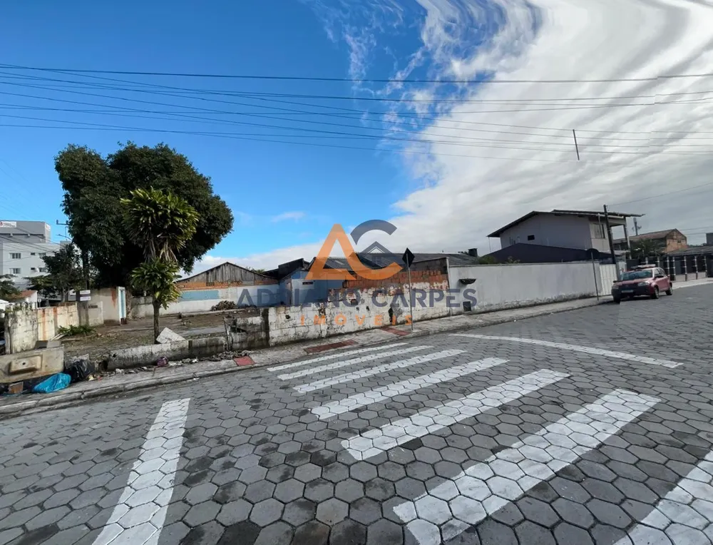 Terreno, 346 m² - Foto 1