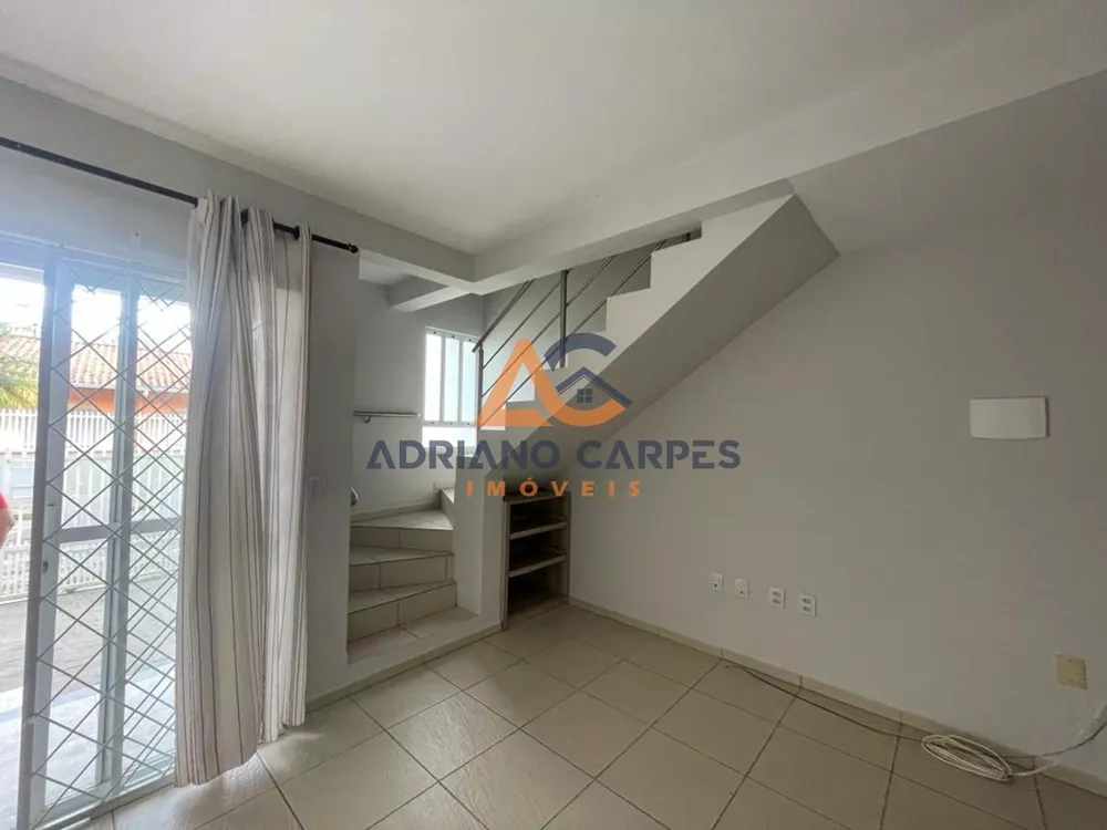 Casa à venda com 2 quartos - Foto 4