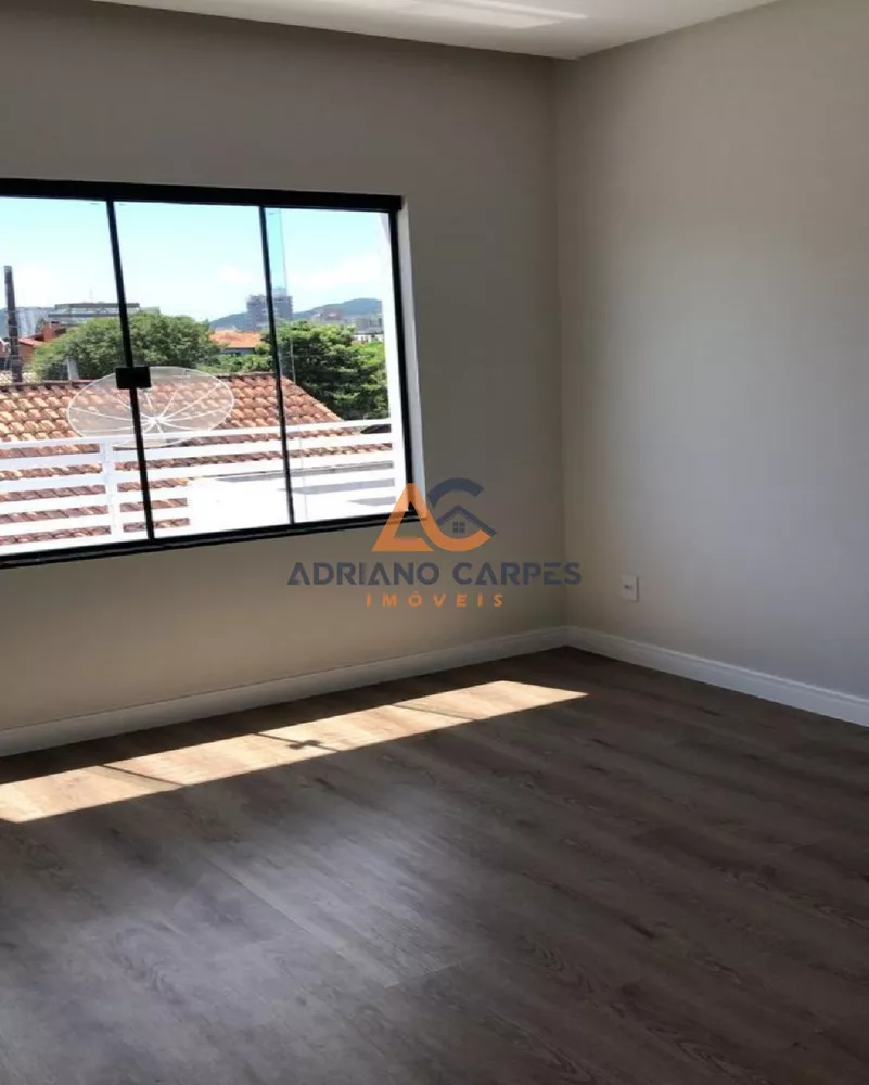 Casa à venda com 3 quartos, 124m² - Foto 8