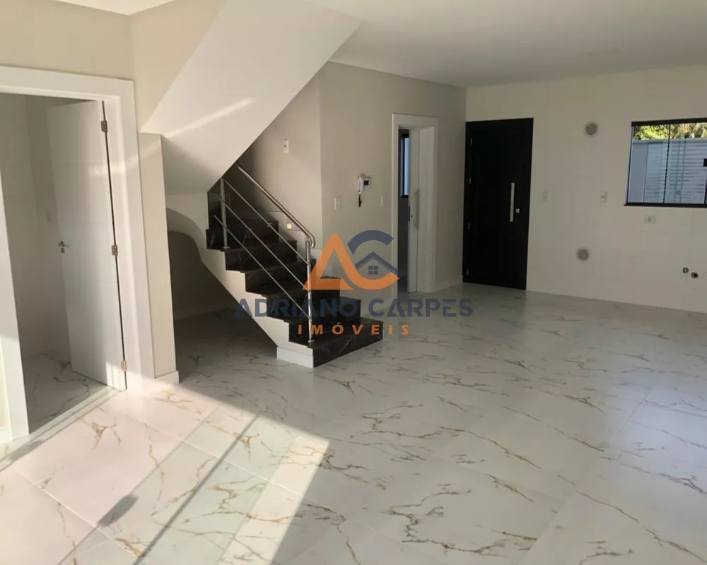 Casa à venda com 3 quartos, 124m² - Foto 4