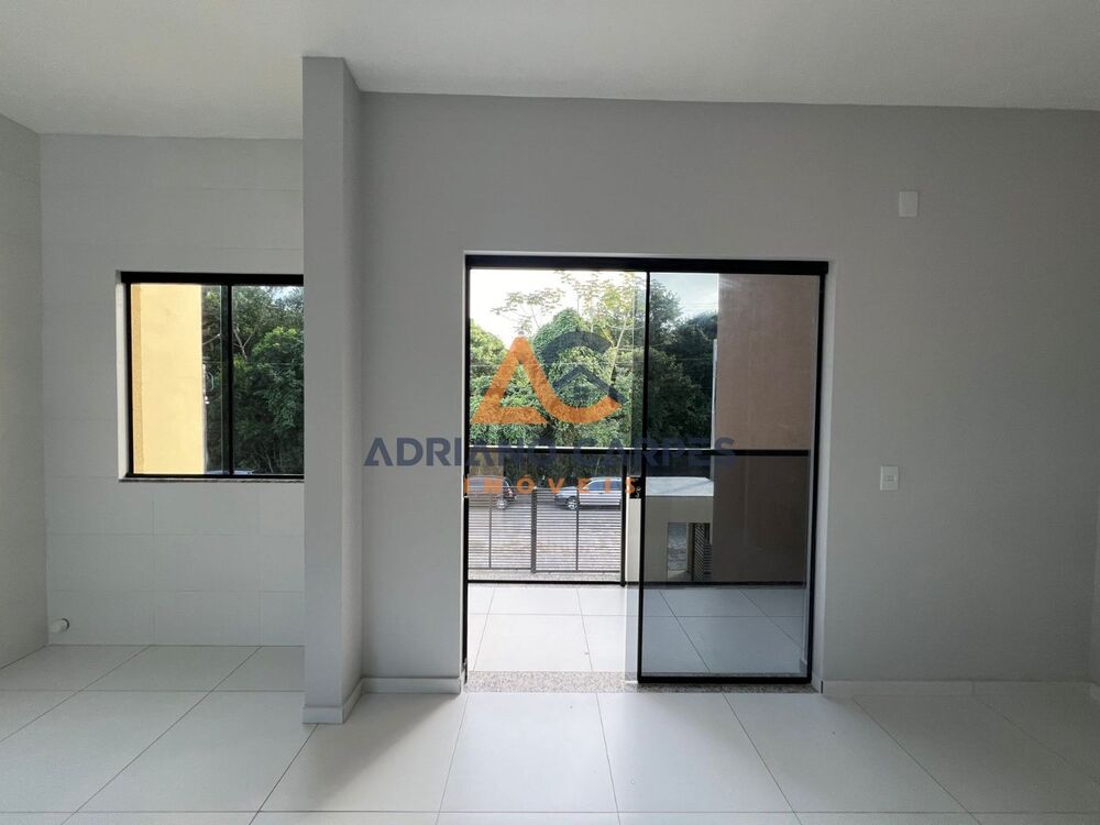 Apartamento à venda com 3 quartos, 85m² - Foto 4