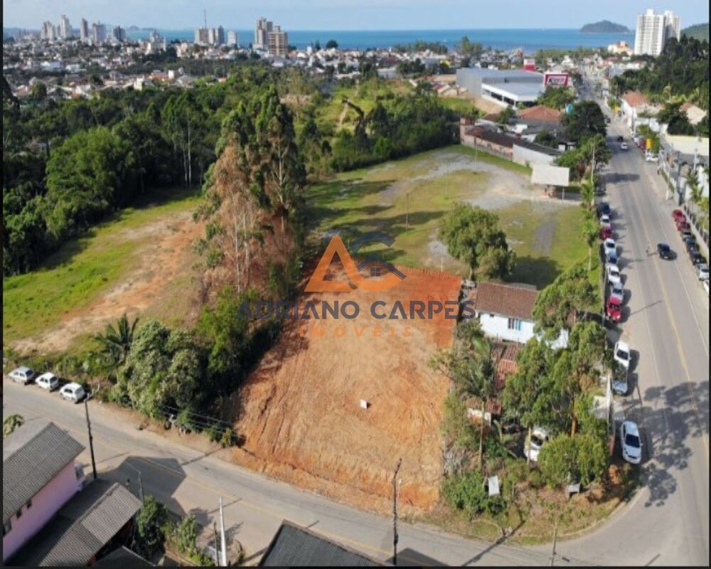 Loteamento e Condomínio, 816 m² - Foto 1