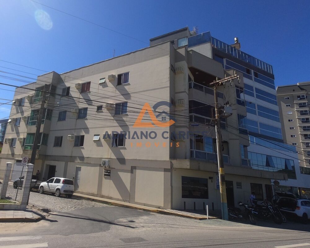 Apartamento à venda com 2 quartos, 90m² - Foto 1