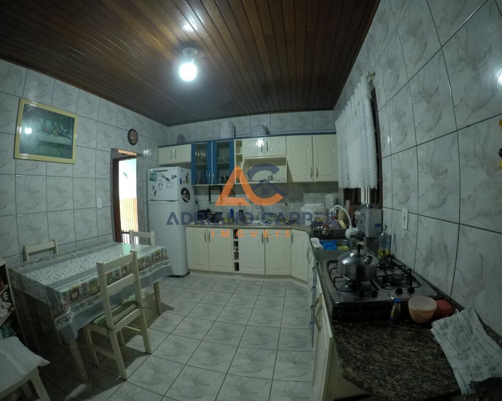 Casa à venda com 4 quartos, 63m² - Foto 5