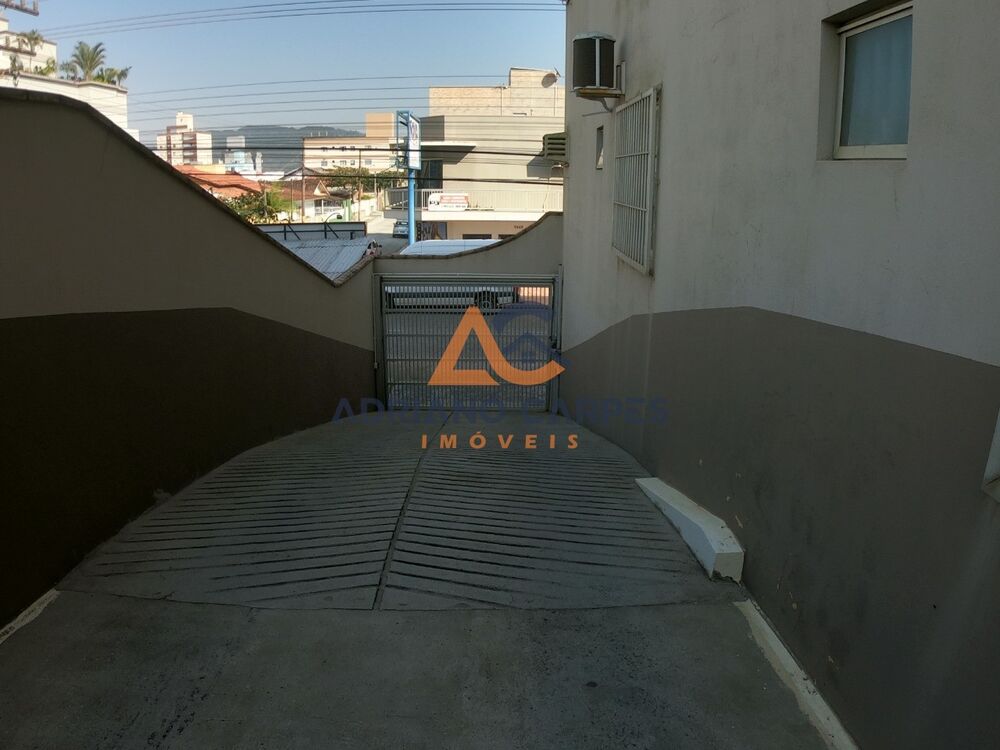 Apartamento à venda com 3 quartos, 119m² - Foto 16