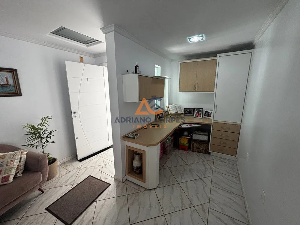 Casa, 4 quartos, 225 m² - Foto 8