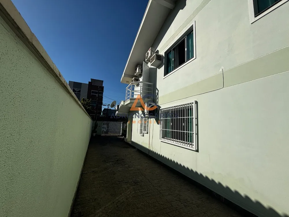 Casa, 4 quartos, 225 m² - Foto 12