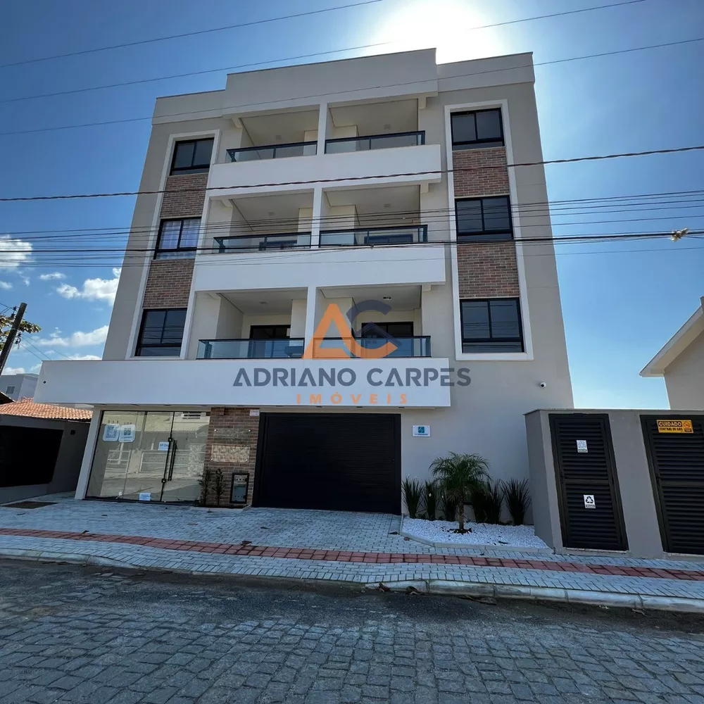 Apartamento à venda com 2 quartos, 65m² - Foto 2