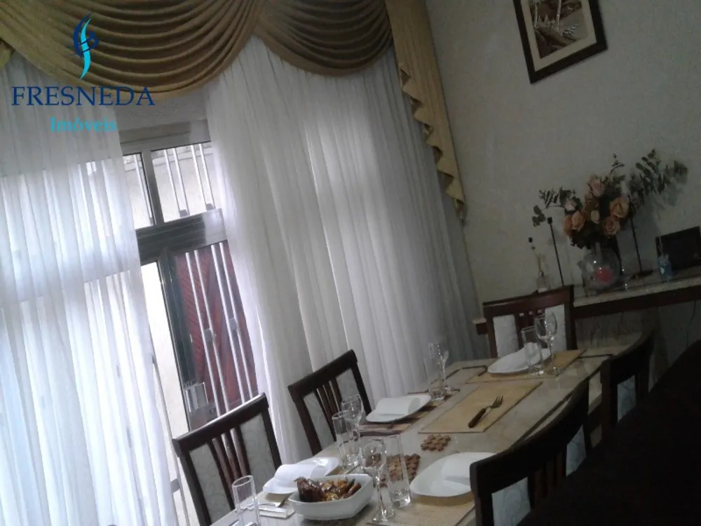 Casa, 5 quartos, 230 m² - Foto 2