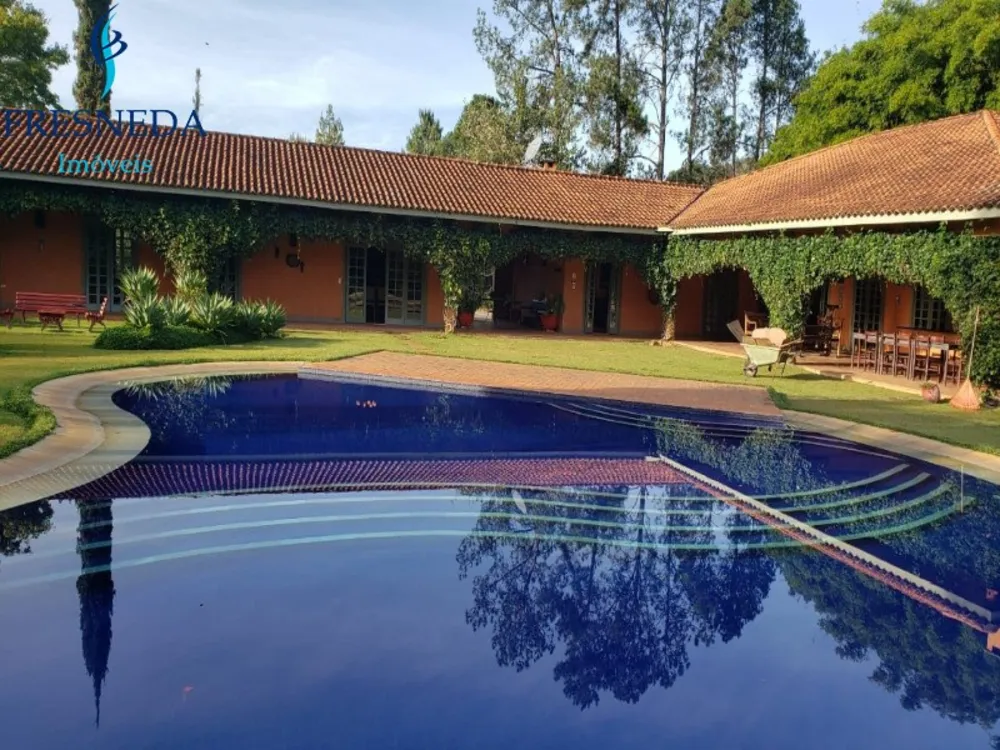 Casa, 6 quartos, 311 m² - Foto 1