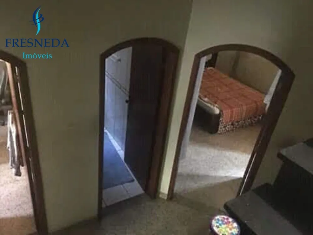 Sobrado, 3 quartos, 270 m² - Foto 2