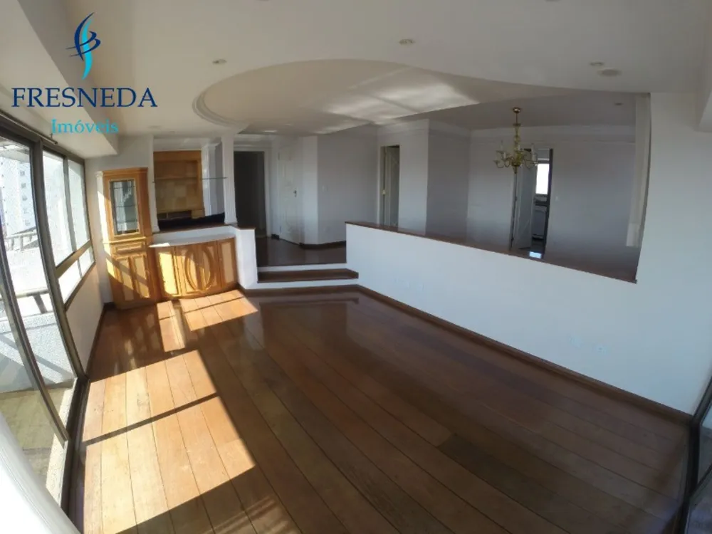 Apartamento, 3 quartos, 200 m² - Foto 1