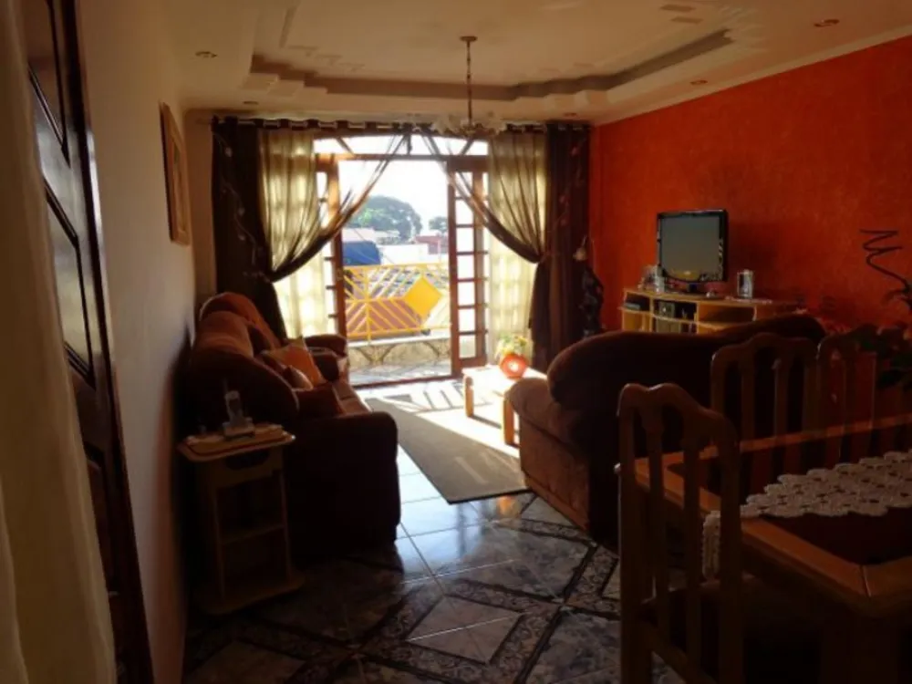 Casa, 3 quartos, 200 m² - Foto 1