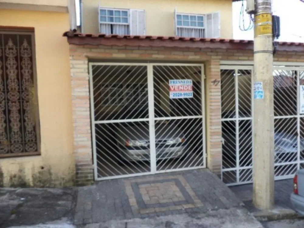 Sobrado, 4 quartos, 243 m² - Foto 1