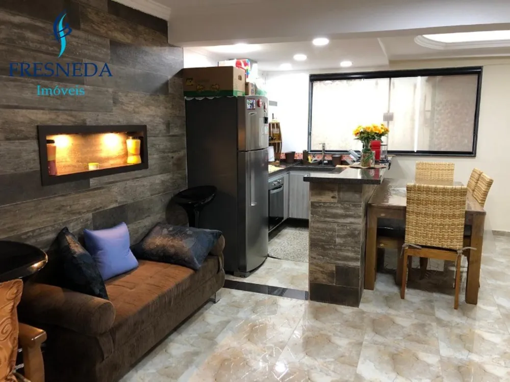 Sobrado, 3 quartos, 250 m² - Foto 1