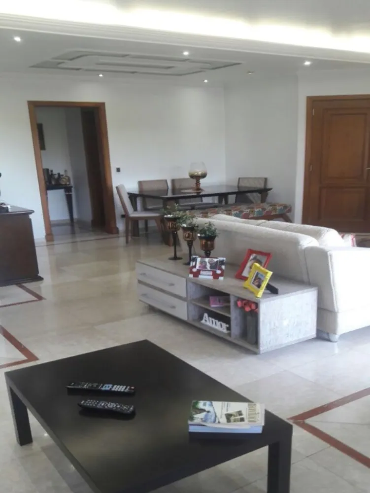 Apartamento, 3 quartos, 140 m² - Foto 1