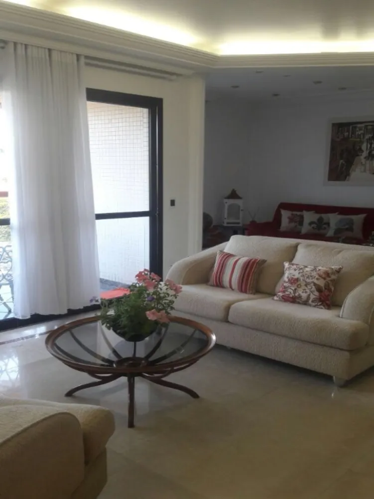 Apartamento, 3 quartos, 140 m² - Foto 2