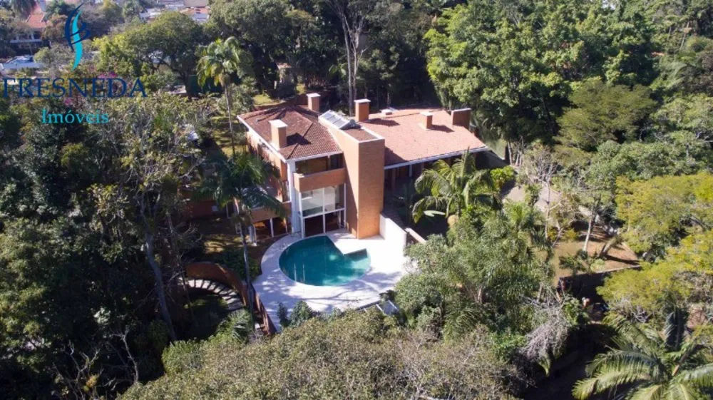 Casa, 5 quartos, 1300 m² - Foto 1