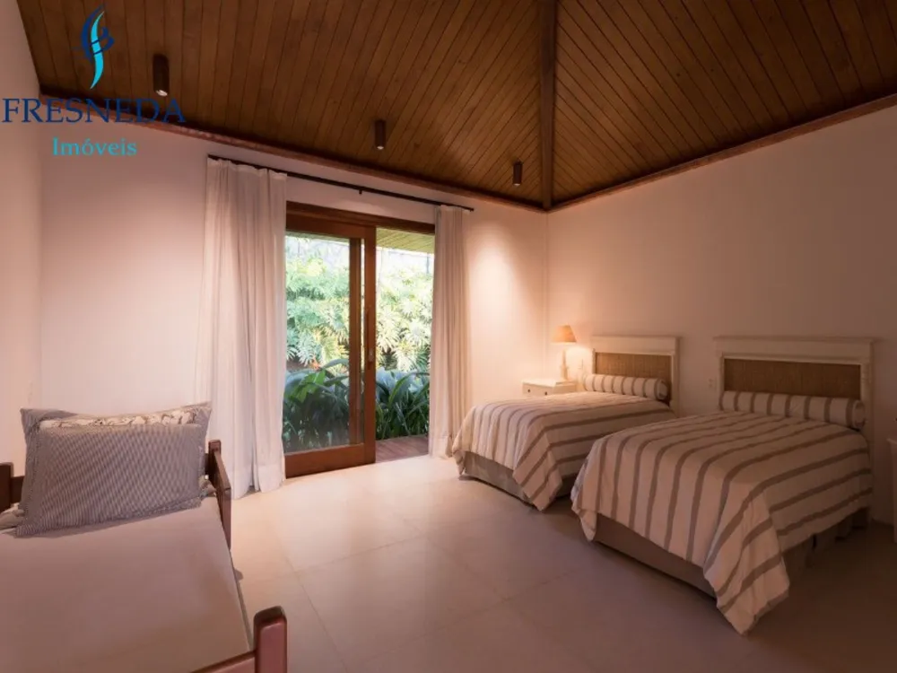 Casa, 8 quartos, 1072 m² - Foto 4