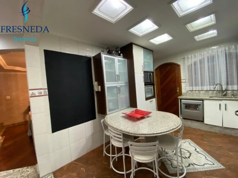 Sobrado, 3 quartos, 297 m² - Foto 4