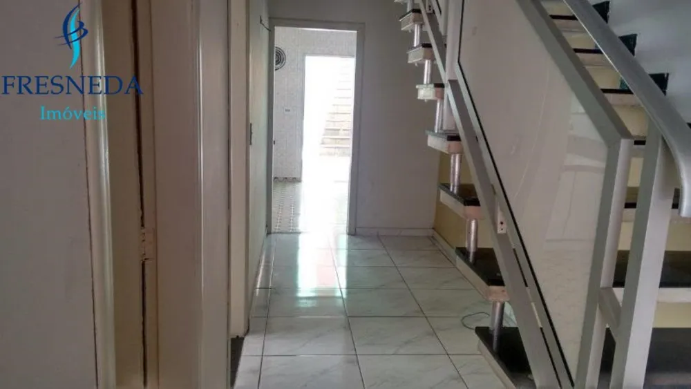 Sobrado, 3 quartos, 298 m² - Foto 2