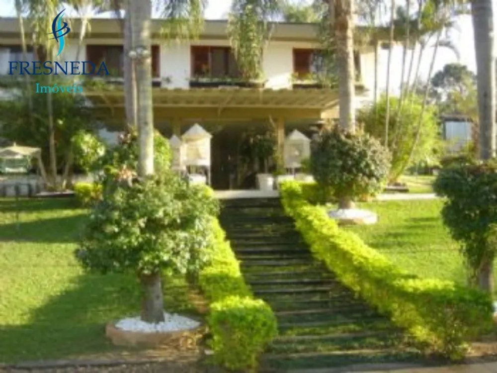 Sobrado, 5 quartos, 1597 m² - Foto 1