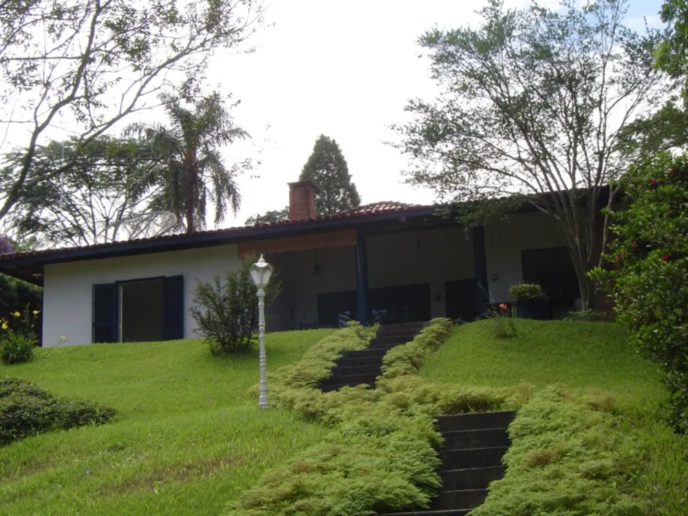 Casa, 6 quartos, 240 m² - Foto 4