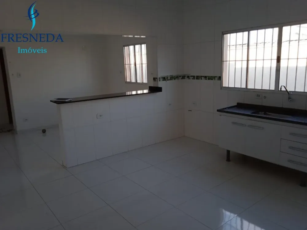 Casa, 2 quartos, 200 m² - Foto 1