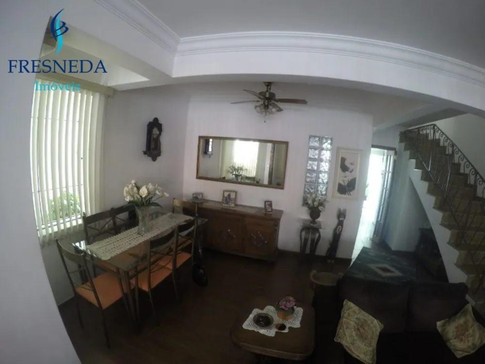 Sobrado, 3 quartos, 220 m² - Foto 3