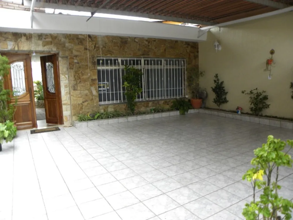 Sobrado, 3 quartos, 220 m² - Foto 1