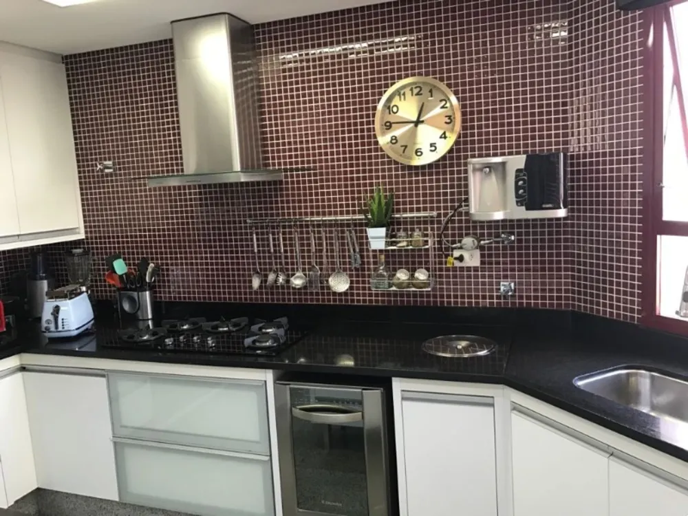 Apartamento, 3 quartos, 270 m² - Foto 3