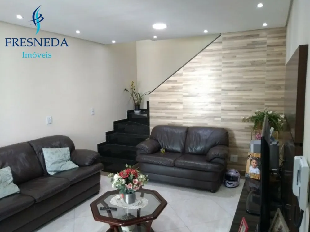 Sobrado, 3 quartos, 240 m² - Foto 1