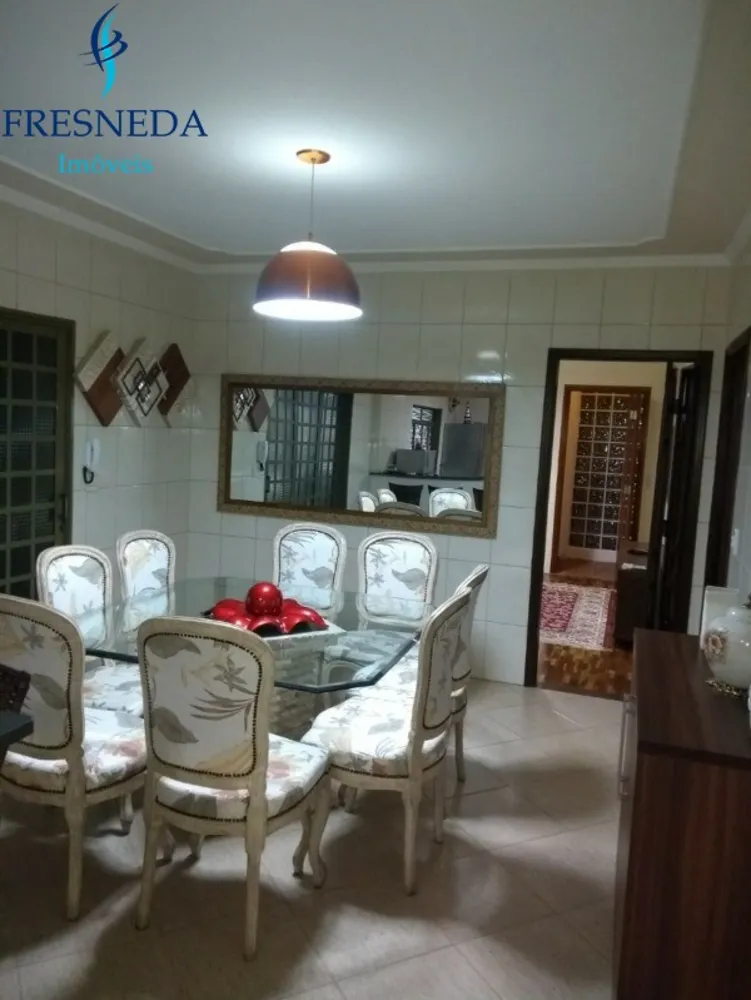 Sobrado, 4 quartos, 300 m² - Foto 4