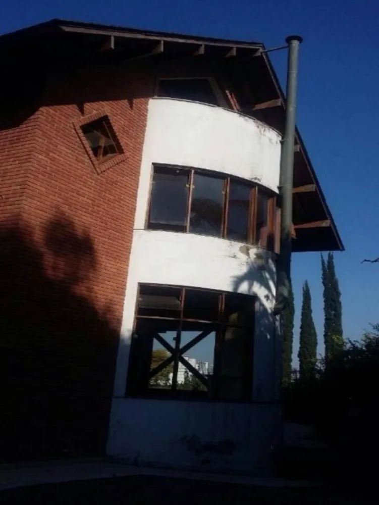 Sobrado, 8 quartos, 527 m² - Foto 2