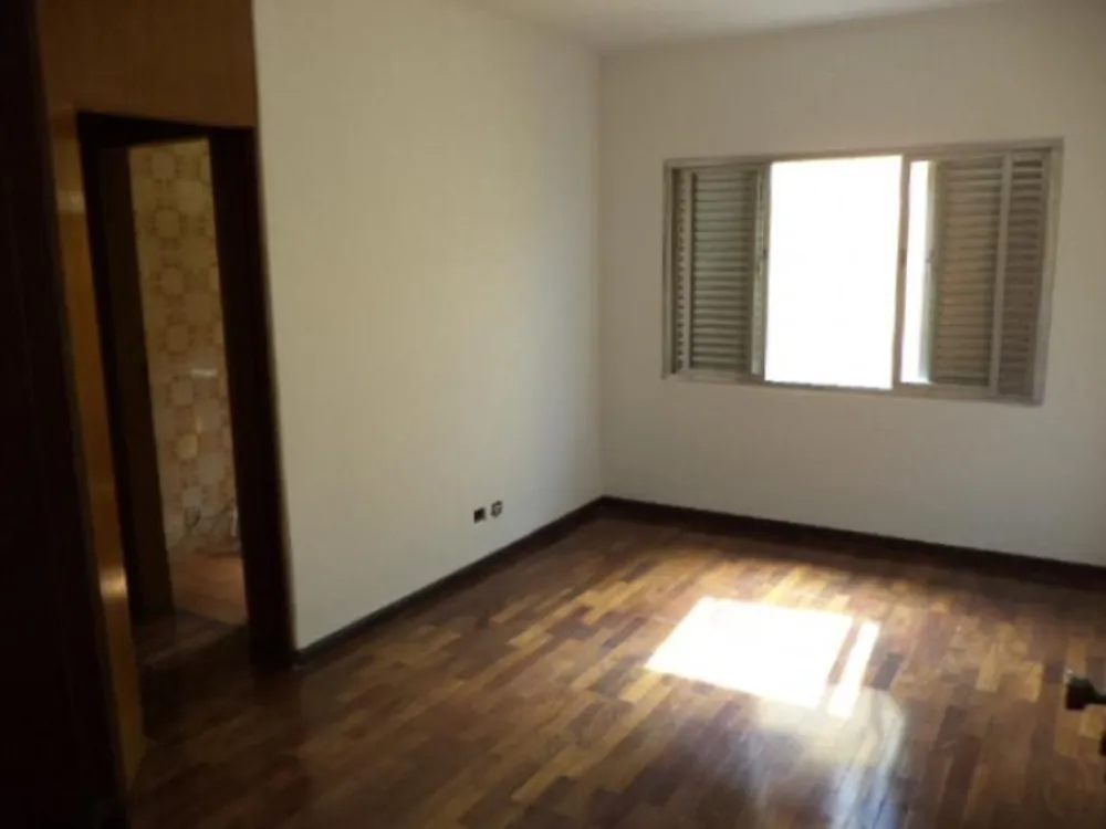 Casa, 3 quartos, 300 m² - Foto 2