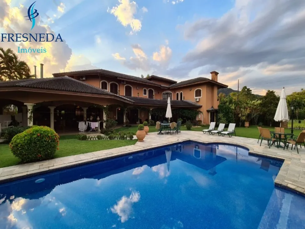 Casa, 6 quartos, 676 m² - Foto 1