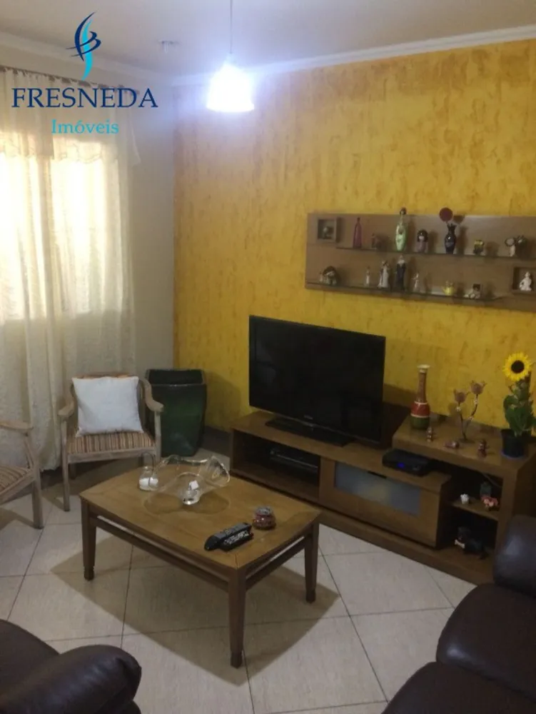 Sobrado, 4 quartos, 221 m² - Foto 1