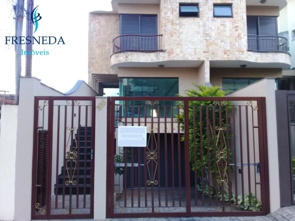 Sobrado, 3 quartos, 233 m² - Foto 2