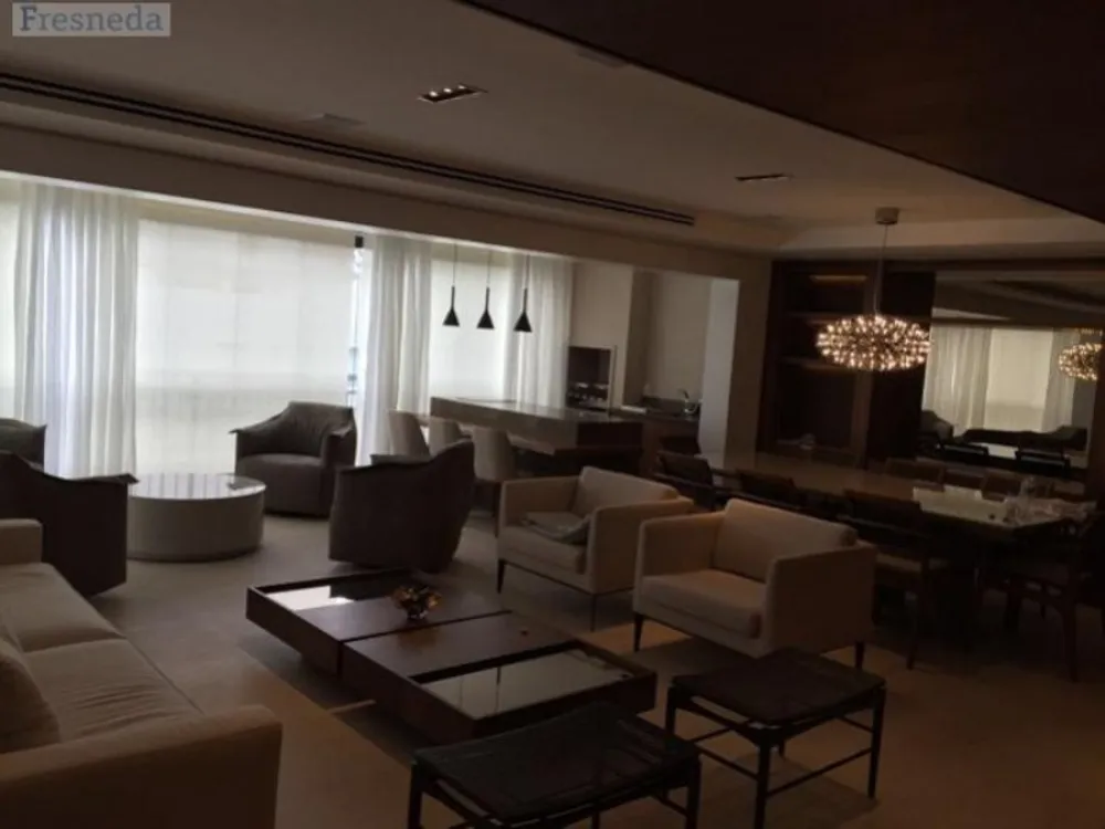 Apartamento, 3 quartos, 205 m² - Foto 2