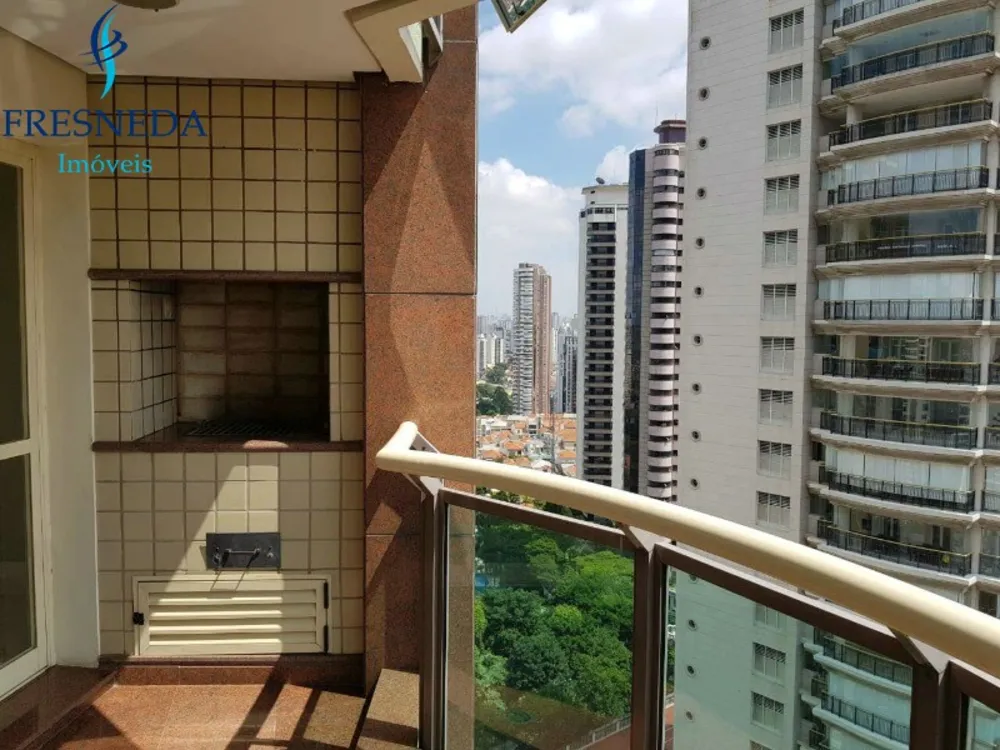 Apartamento, 3 quartos, 253 m² - Foto 2