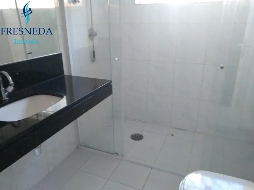 Casa, 1 quarto, 141 m² - Foto 2
